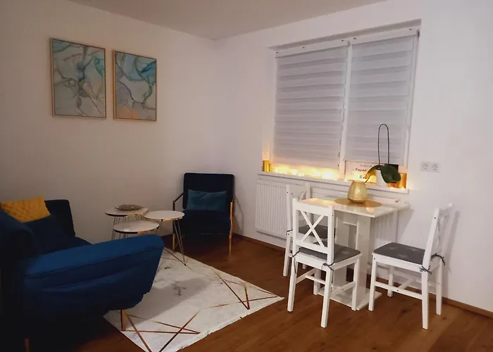 Lauro Apartment