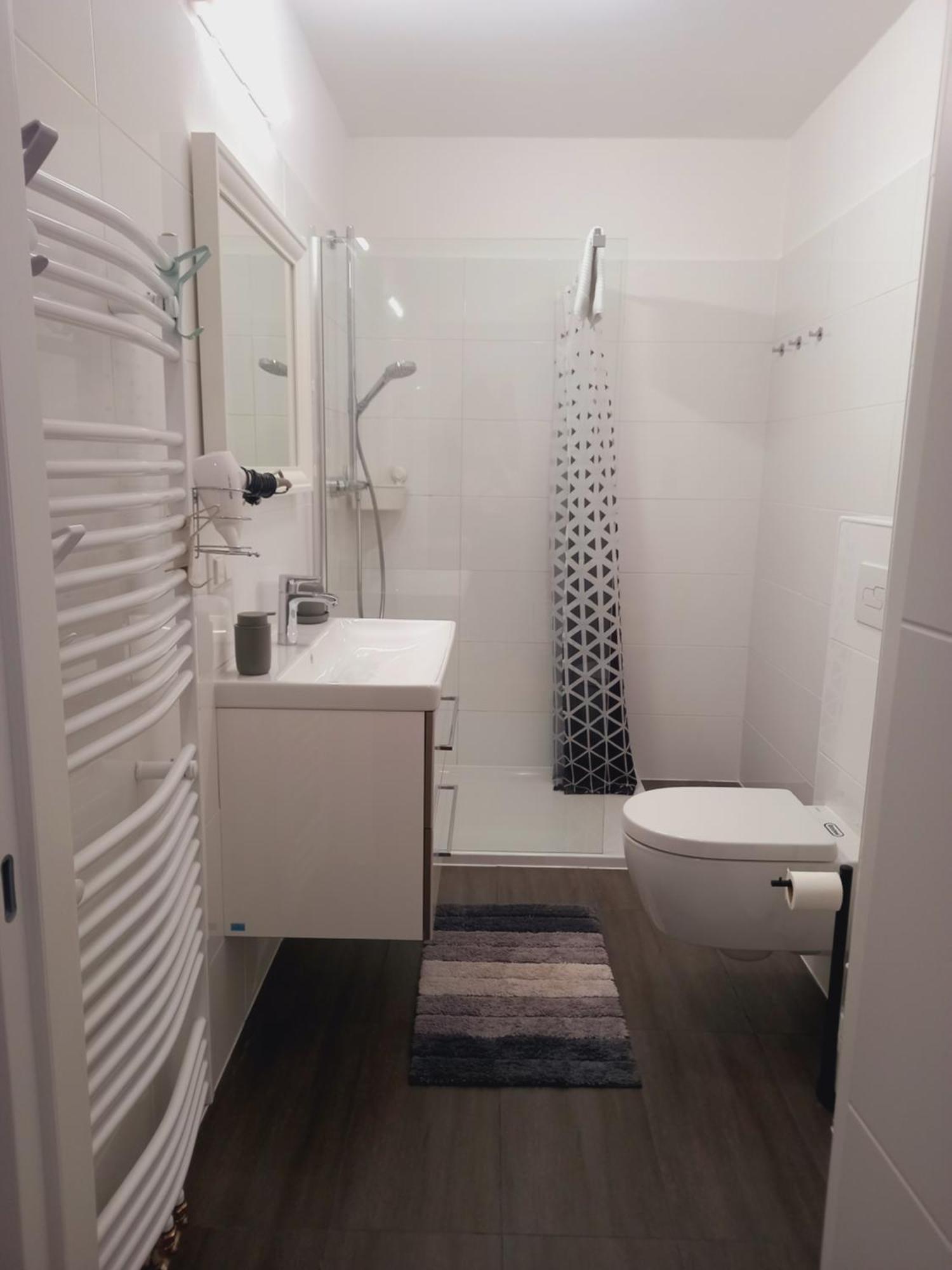 Lauro Apartment
